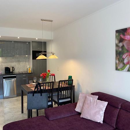 Lilie Appartement In Heviz Mit Tiefgarage, New And Modern エクステリア 写真