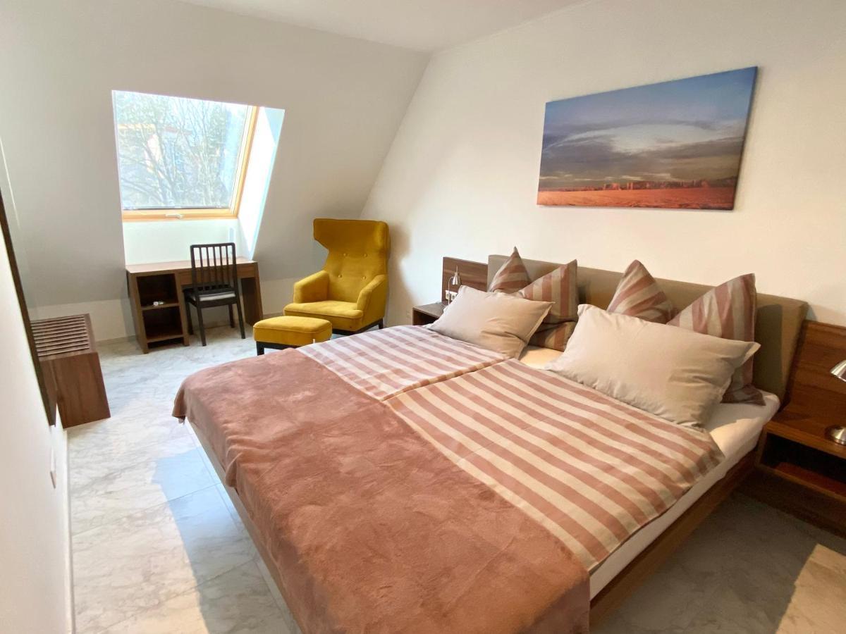 Lilie Appartement In Heviz Mit Tiefgarage, New And Modern エクステリア 写真