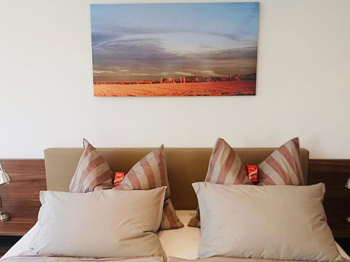 Lilie Appartement In Heviz Mit Tiefgarage, New And Modern エクステリア 写真