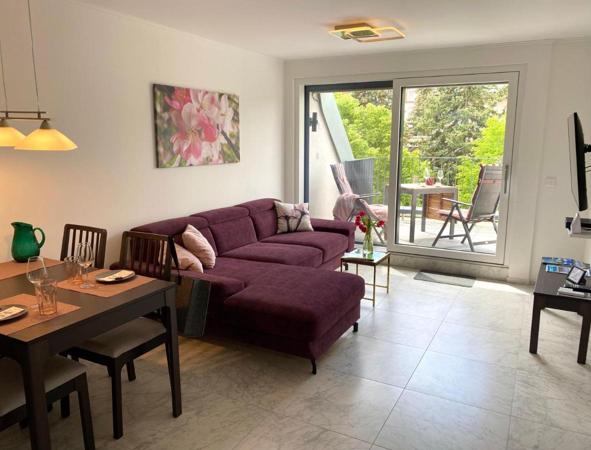 Lilie Appartement In Heviz Mit Tiefgarage, New And Modern エクステリア 写真